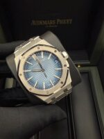 Audemars Piguet Royal Oak 41mm White Gold Smoked Blue Dial 15510BC.OO.1320BC.02 - Image 7