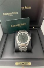 Audemars Piguet Royal Oak "50th Anniversary" Green Dial 15510ST.OO.1320ST.04 - Image 2