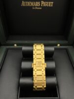 Audemars Piguet Royal Oak Jumbo (Ref# 16202BA.OO.1240BA.02) - Image 7