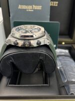 Audemars Piguet ROYAL OAK OFFSHORE SELFWINDING CHRONOGRAPH (Ref# 26238TI.OO.A056CA.01) - Image 5