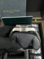 Audemars Piguet ROYAL OAK OFFSHORE SELFWINDING CHRONOGRAPH (Ref# 26238TI.OO.A056CA.01) - Image 14