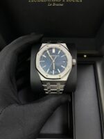 Audemars Piguet Royal Oak Selfwinding 37mm Stainless Steel Blue Dial 50th anniversary 15550ST.OO.1356ST.02 - Image 10