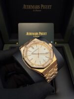 Audemars Piguet Royal Oak Selfwinding "50th Anniversary" 15551OR.ZZ.1356OR.01 - Image 7