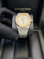Audemars Piguet Royal Oak Selfwinding "50th Anniversary" 37mm 15550SR.OO.1356SR.01 - Image 10
