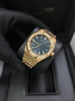 Audemars Piguet Royal Oak Selfwinding 50th Anniversary Blue Dial 15551OR.ZZ.1356OR.02 - Image 11