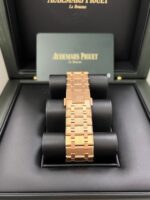 Audemars Piguet ROYAL OAK SELFWINDING CHRONOGRAPH “50TH ANNIVERSARY” Rose Gold Blue Dial REF#26240OR.OO.1320OR.01 - Image 7