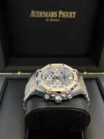 Audemars Piguet Royal Oak Selfwinding Chronograph (Ref# 26715ST.OO.1356ST.02) - Image 5