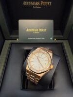Audemars Piguet Royal Oak Selfwinding ( Ref# 15551OR.ZZ.1356OR.04) - Image 4