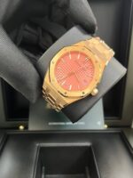 Audemars Piguet Royal Oak Selfwinding Rose Gold Pink Dial 34mm Royal Oak Selfwinding Ref. 77450OR.OO.1361OR.01 - Image 11