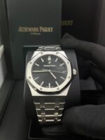 Audemars Piguet Royal Oak Selfwinding/ Stainless Steel/ Black Dial (Ref# 15500ST.OO.1220ST.03) - Image 8
