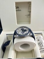 Omega Speedmaster 'Silver Snoopy Award' 310.32.42.50.02.001 - Image 4