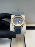 Patek Philippe Aquanaut 18K Rose Gold Opaline-blue Dial 38.8 mm 5269R-001 - Image 14