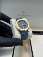 Patek Philippe Aquanaut 18K Rose Gold Opaline-blue Dial 38.8 mm 5269R-001 - Image 10
