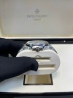 Patek Philippe Nautilus Annual Calendar 5726/1A-010 - Image 5