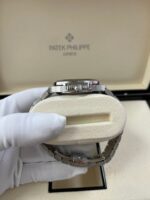 Patek Philippe Nautilus Annual Calendar Stainless Steel with Blue Dial/ Moon Phase (Ref#5726/1A-014) - Image 5