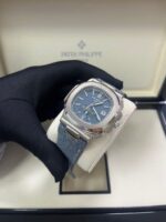 Patek Philippe Nautilus Flyback Chronograph White Gold Blue-Gray Dial 5980/60G - Image 4