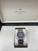 Patek Philippe Nautilus Ladies 35.2mm 7118/1200A-011 - Image 7