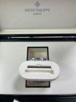 Patek Philippe Nautilus Ladies 35.2mm 7118/1200A-011 - Image 6