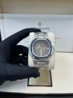Patek Philippe Nautilus Platinum Blue Sapphire 5711/111P-001 - Image 10