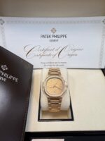 Patek Philippe Nautilus Rose Gold (Ref#7118/1200R-010) - Image 2