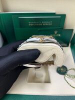 Rolex Datejust 41 Steel and Yellow Gold Fluted Bezel Black Index Dial Jubilee Bracelet 126333 - Image 9