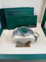 Rolex Oyster Perpetual 41 Stainless Steel - Green Index Dial - Oyster Bracelet (Ref# 124300) - Image 5