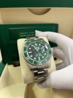 Rolex Submariner Date Stainless Steel "The Hulk" Green Dial 116610LV NEW ROLEX GREEN CARD - Image 5