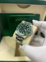 Rolex Submariner Date Stainless Steel "The Hulk" Green Dial 116610LV NEW ROLEX GREEN CARD - Image 7