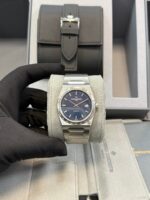 Vacheron Constantin Blue Dial Steel Historiques 222 Reference #  4200H/222A-B934 - Image 12